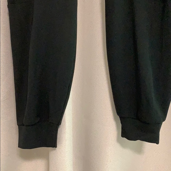 HIGH WAISTED LEGGINGS/JOGGERS - Picture 3 of 4